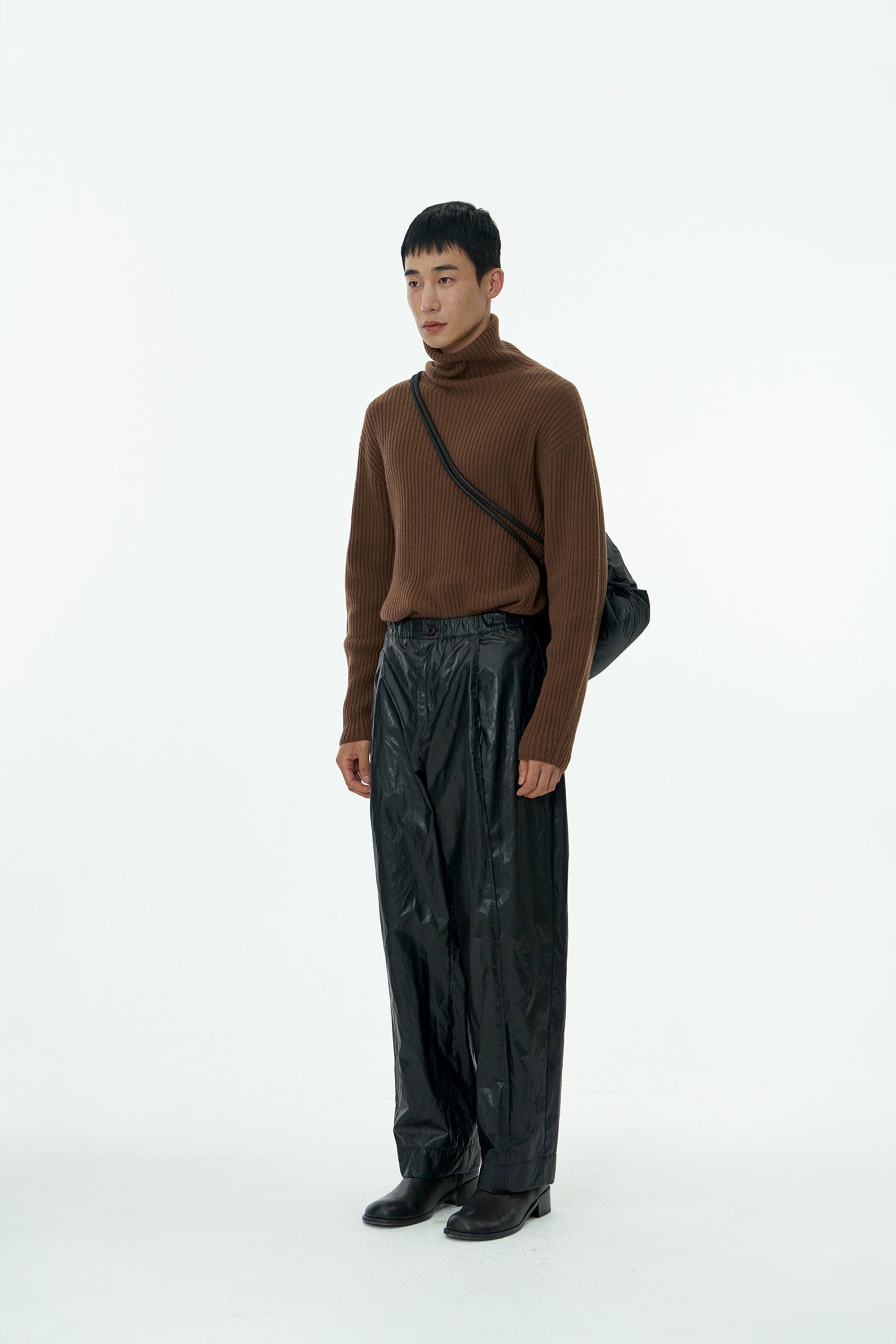 AMOMENTO RIBBED TURTLE PULLOVER