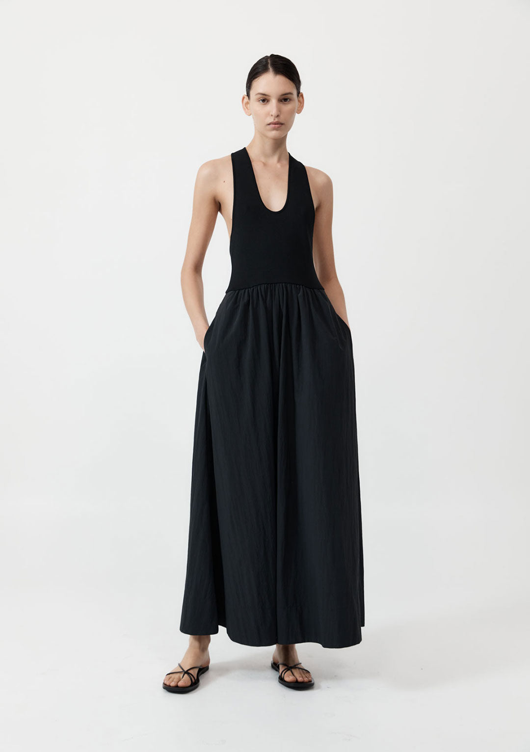 ST AGNI PLUNGE NECK DRESS BLACK