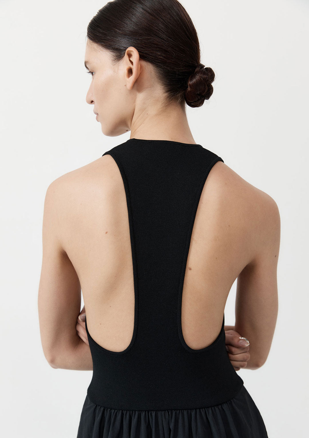 ST AGNI PLUNGE NECK DRESS BLACK