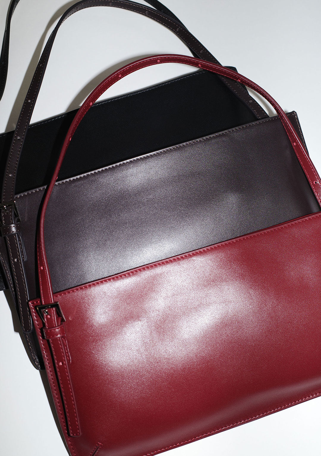 ST AGNI 90s BELT BAG MAHOGANY