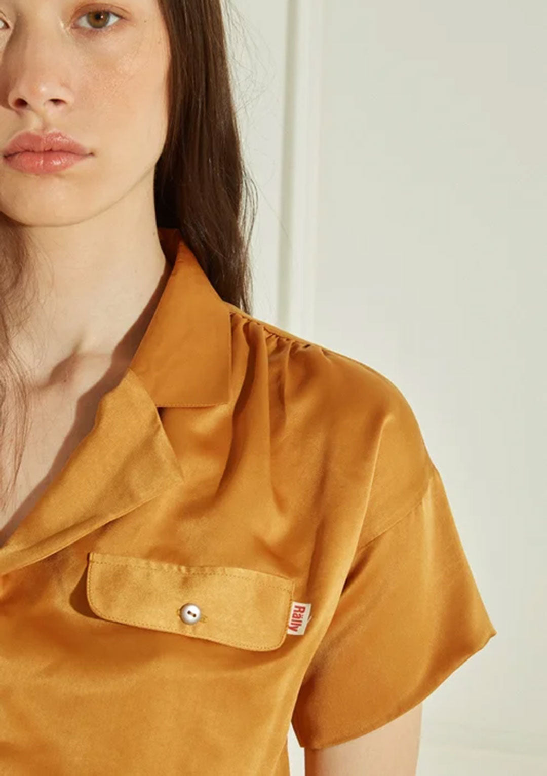 RALLY MOVEMENT CLASSIC NOTCHED SHIRT