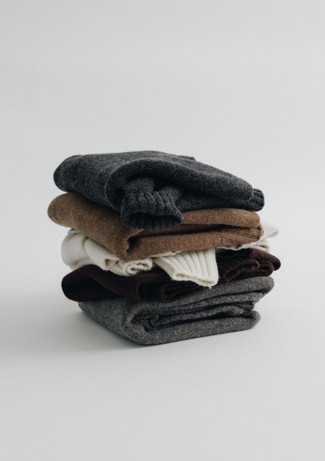 NOTHING WRITTEN BUNNY WOOL PULLOVER KNIT BLACK
