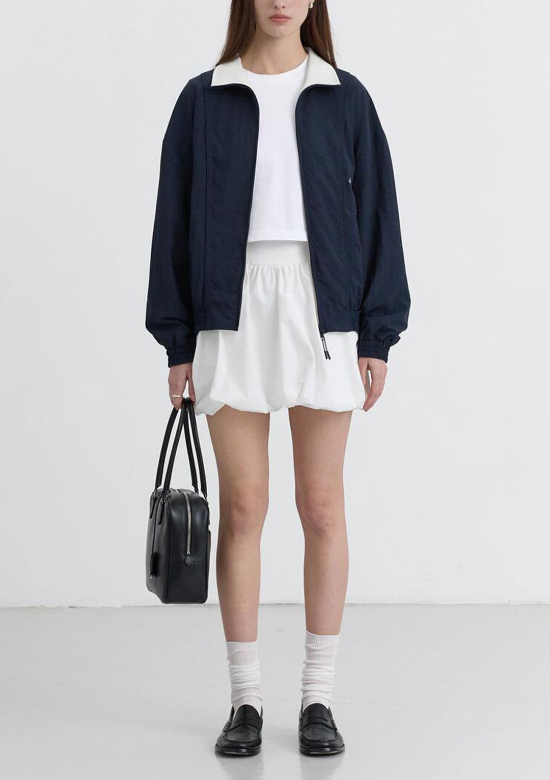 DUNST Classic 28 Leather Bag Black (COMING SOON)