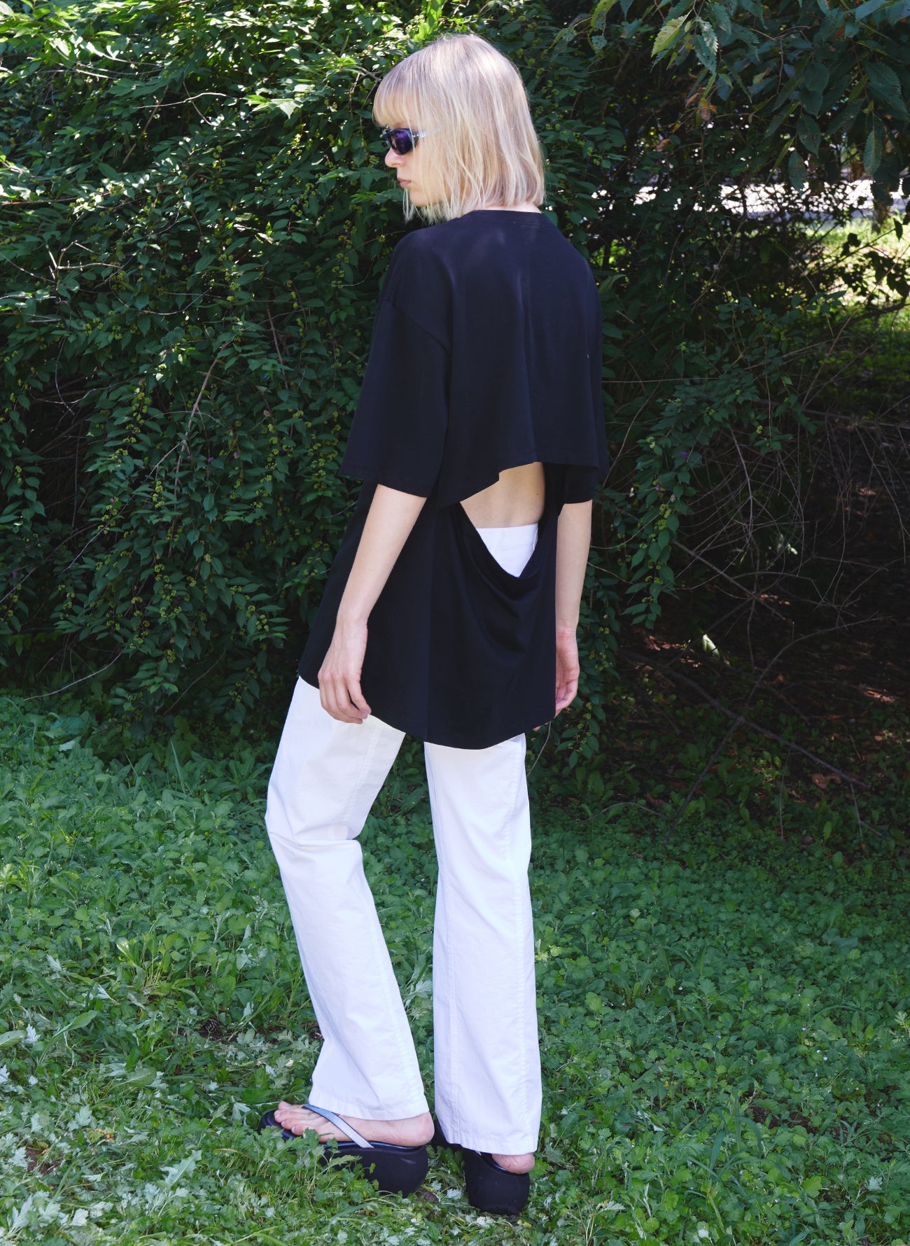 ★OPEN YY_TheOpen Product★ BACK SLIT SYMBOL TEE (BLACK) Open YY - BACK SLIT SYMBOL TEE | HBX - Globally Curated