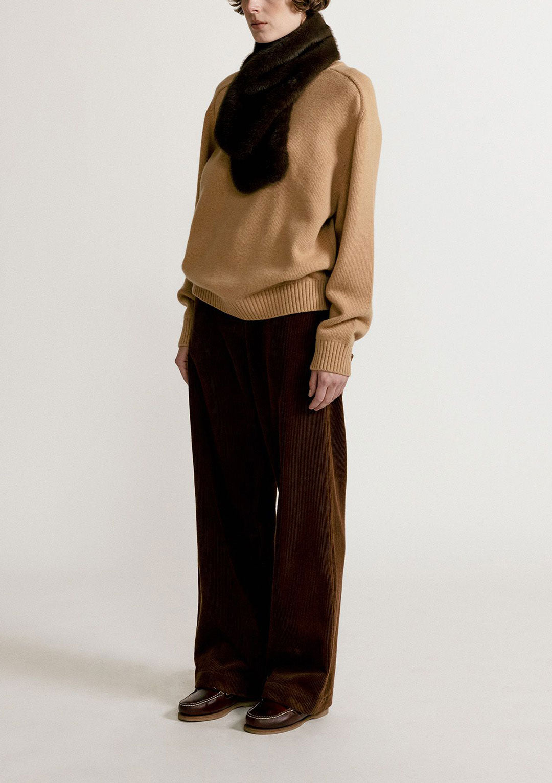 NOTHING WRITTEN JUDE ROUND PULLOVER BEIGE