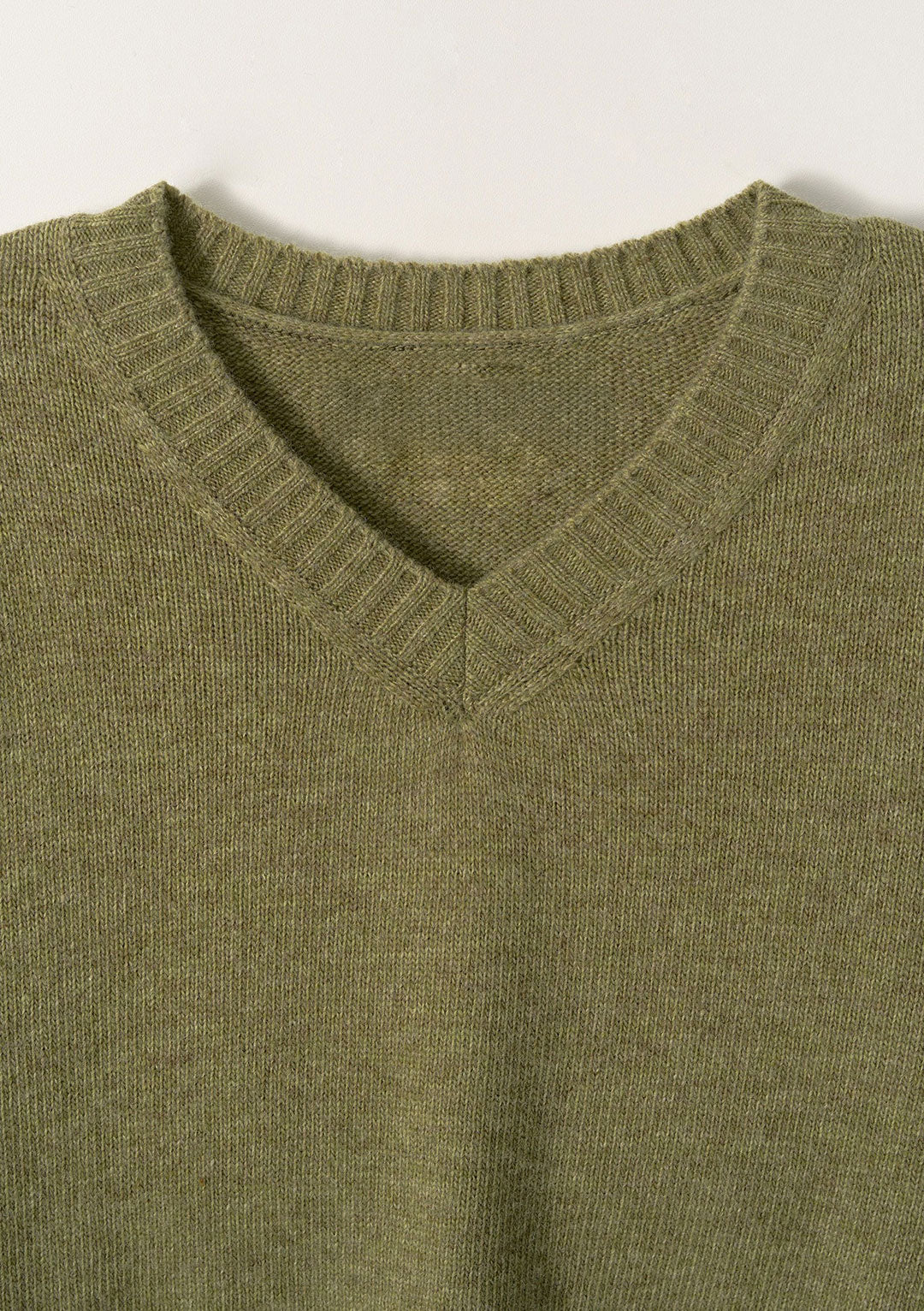 NOTHING WRITTEN MARSH V-NECK PULLOVER HERB SAGE