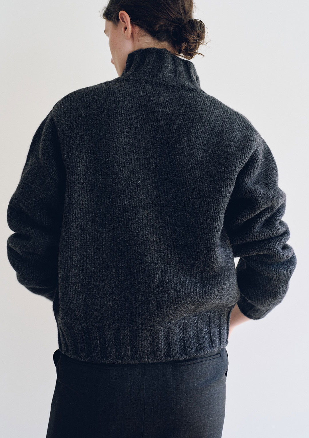 NOTHING WRITTEN MARRIE SOFT POCKET CARDIGAN CHARCOAL