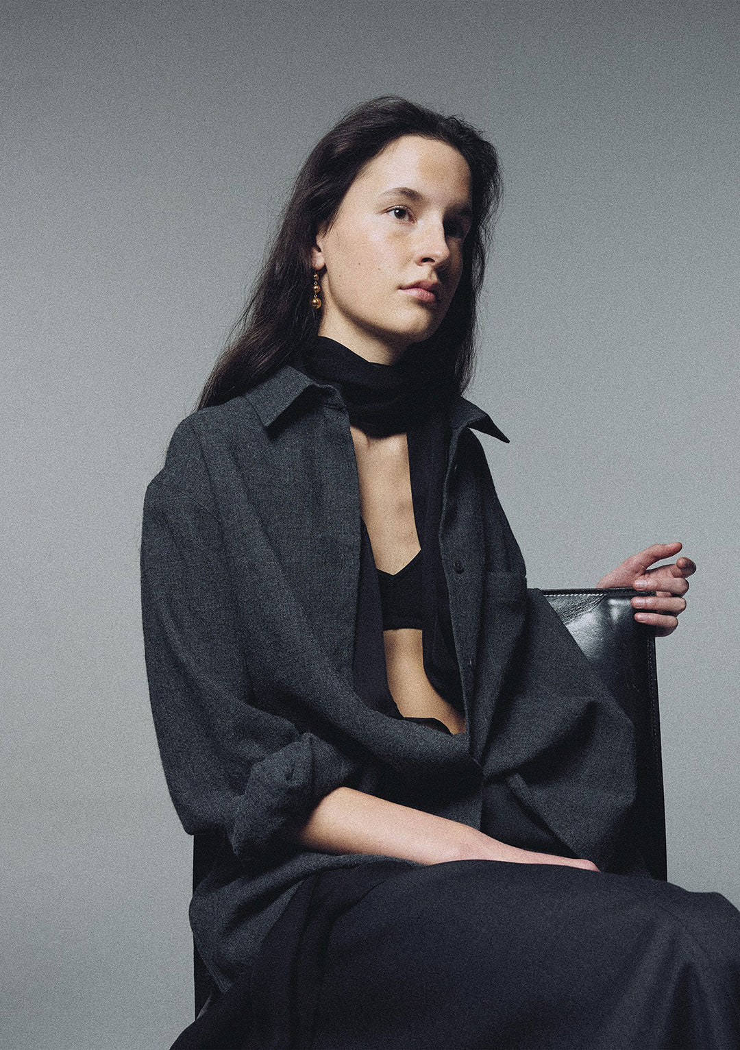 NOTHING WRITTEN PINUÉ WOOL SHIRT CHARCOAL