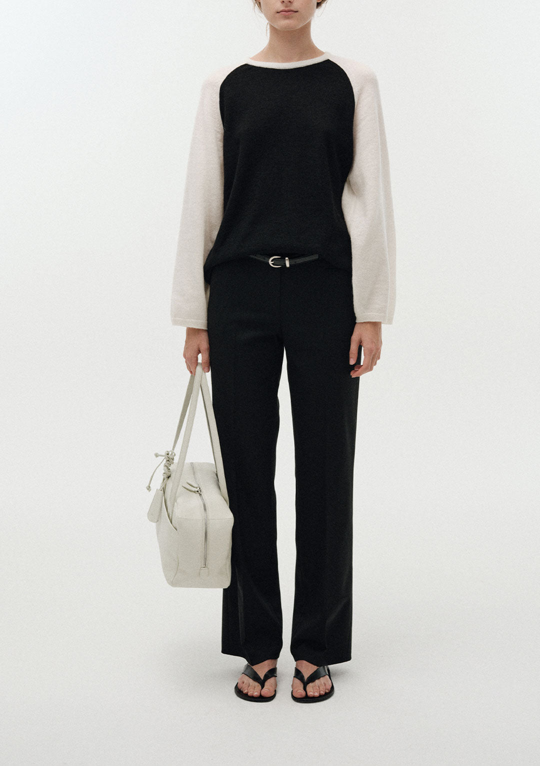 NOTHING WRITTEN POCKET SHOULDER BAG SALT