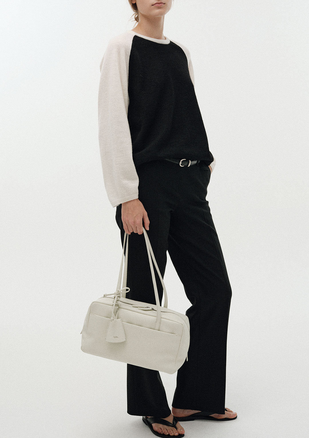 NOTHING WRITTEN POCKET SHOULDER BAG SALT