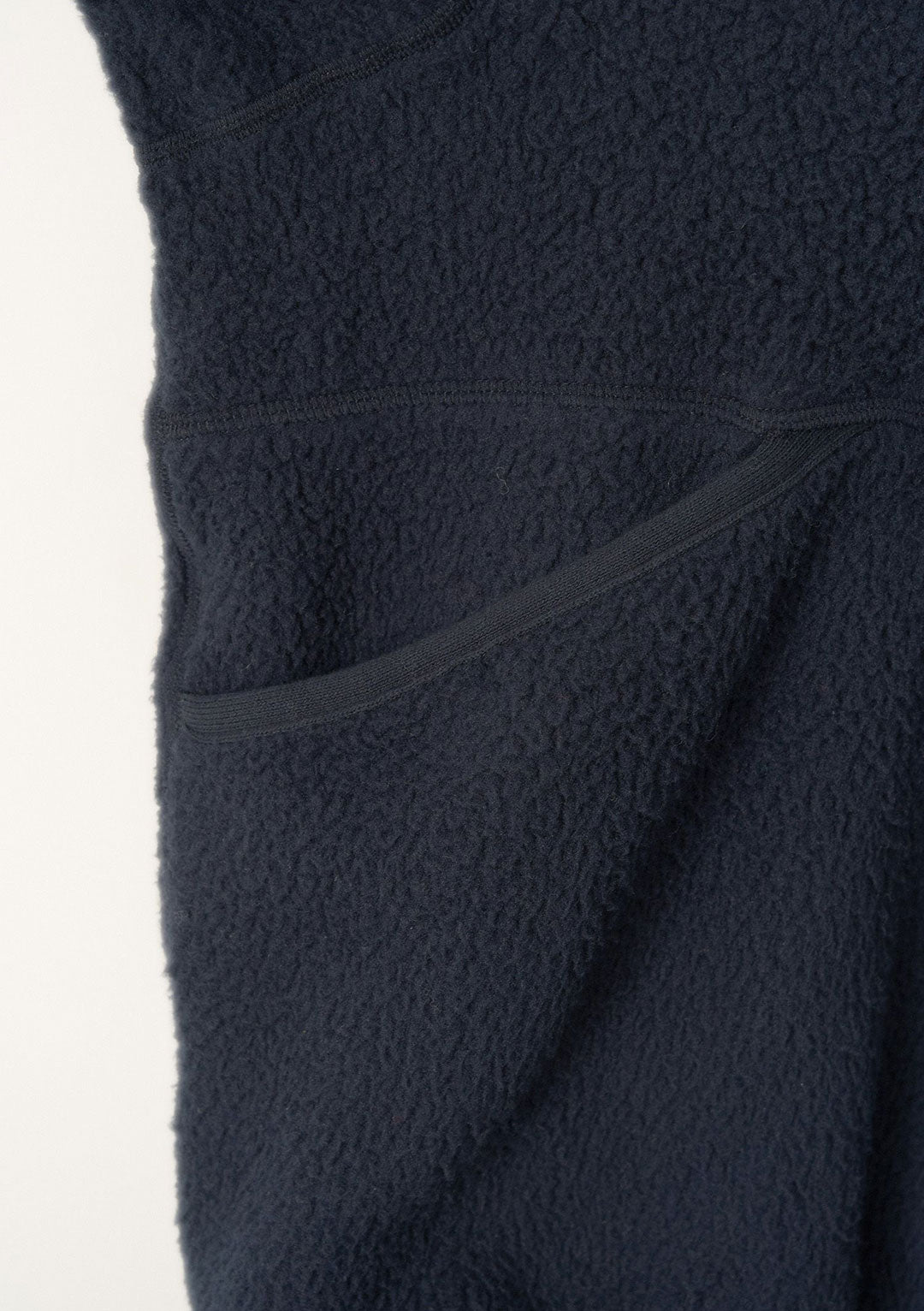 NOTHING WRITTEN WOOLY FLEECE PULLOVER DARK NAVY