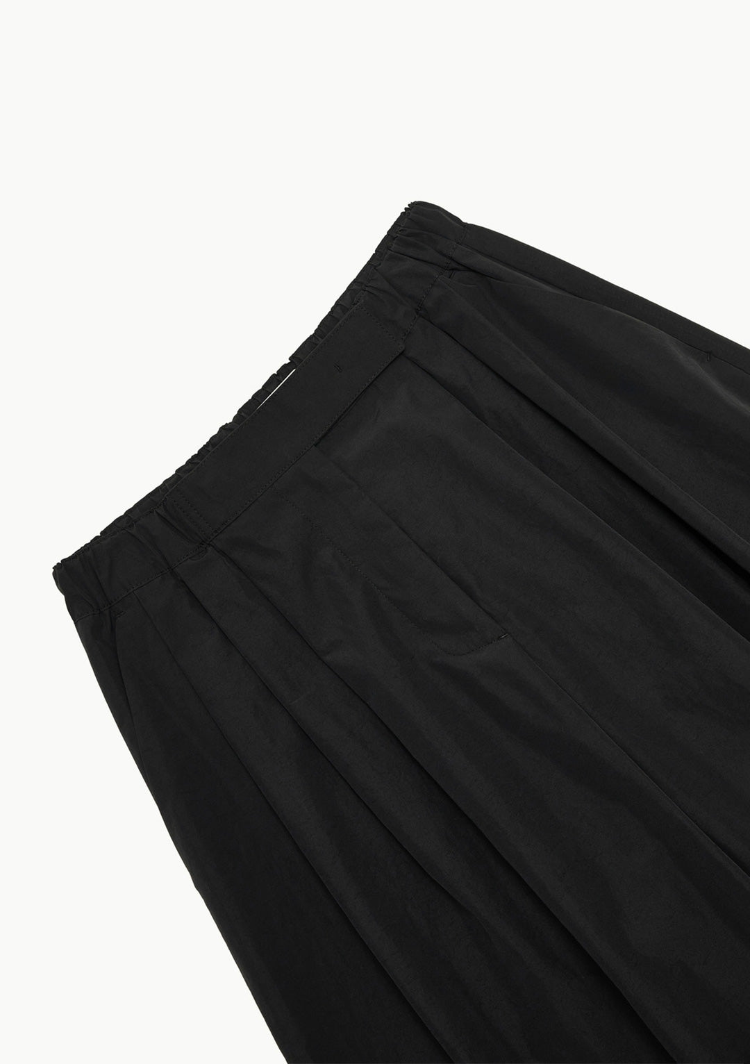 AMOMENTO Three Tuck Banding Pants | Pants | OEUVR – OEUVR