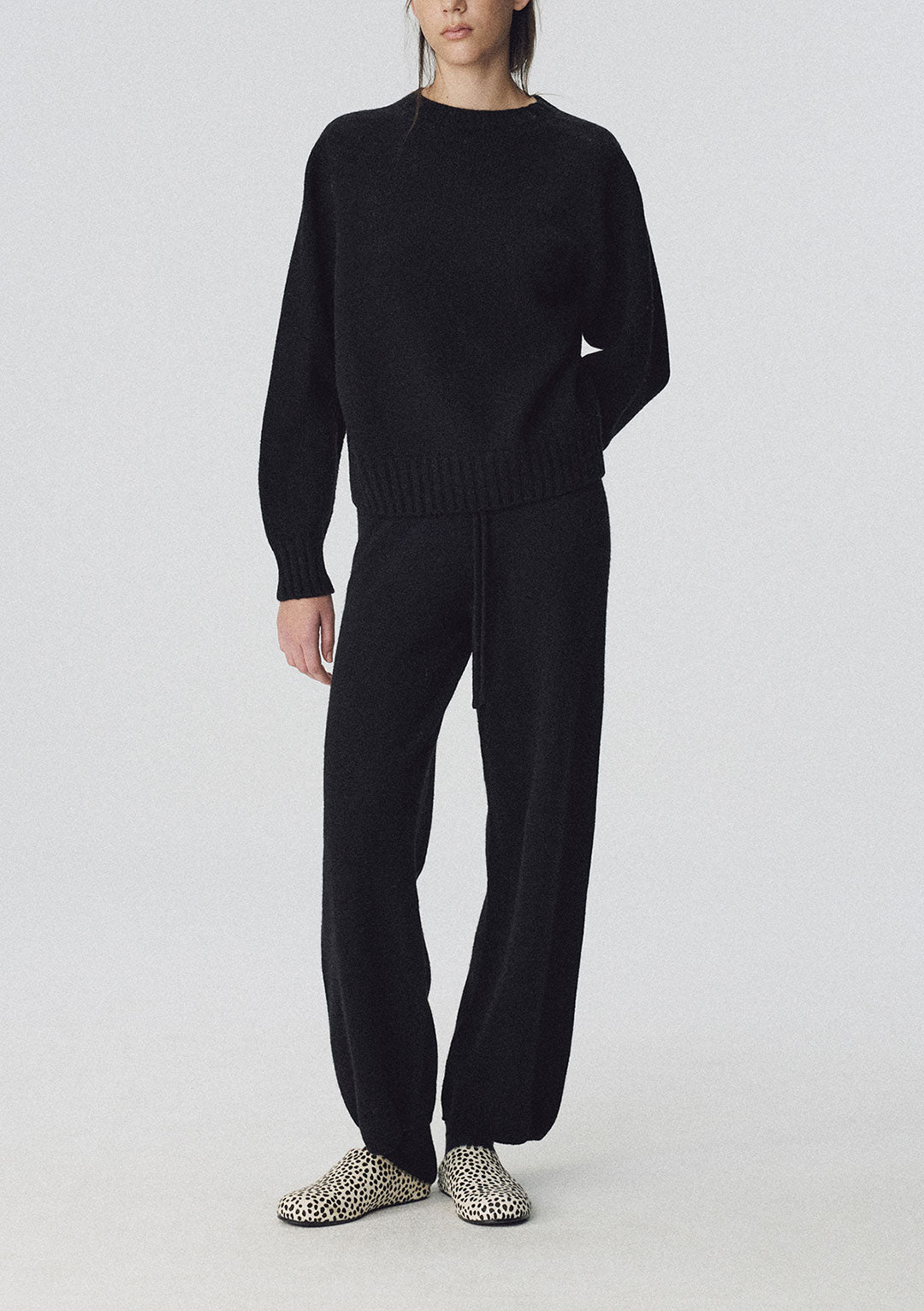 NOTHING WRITTEN BUNNY WOOL PULLOVER KNIT BLACK