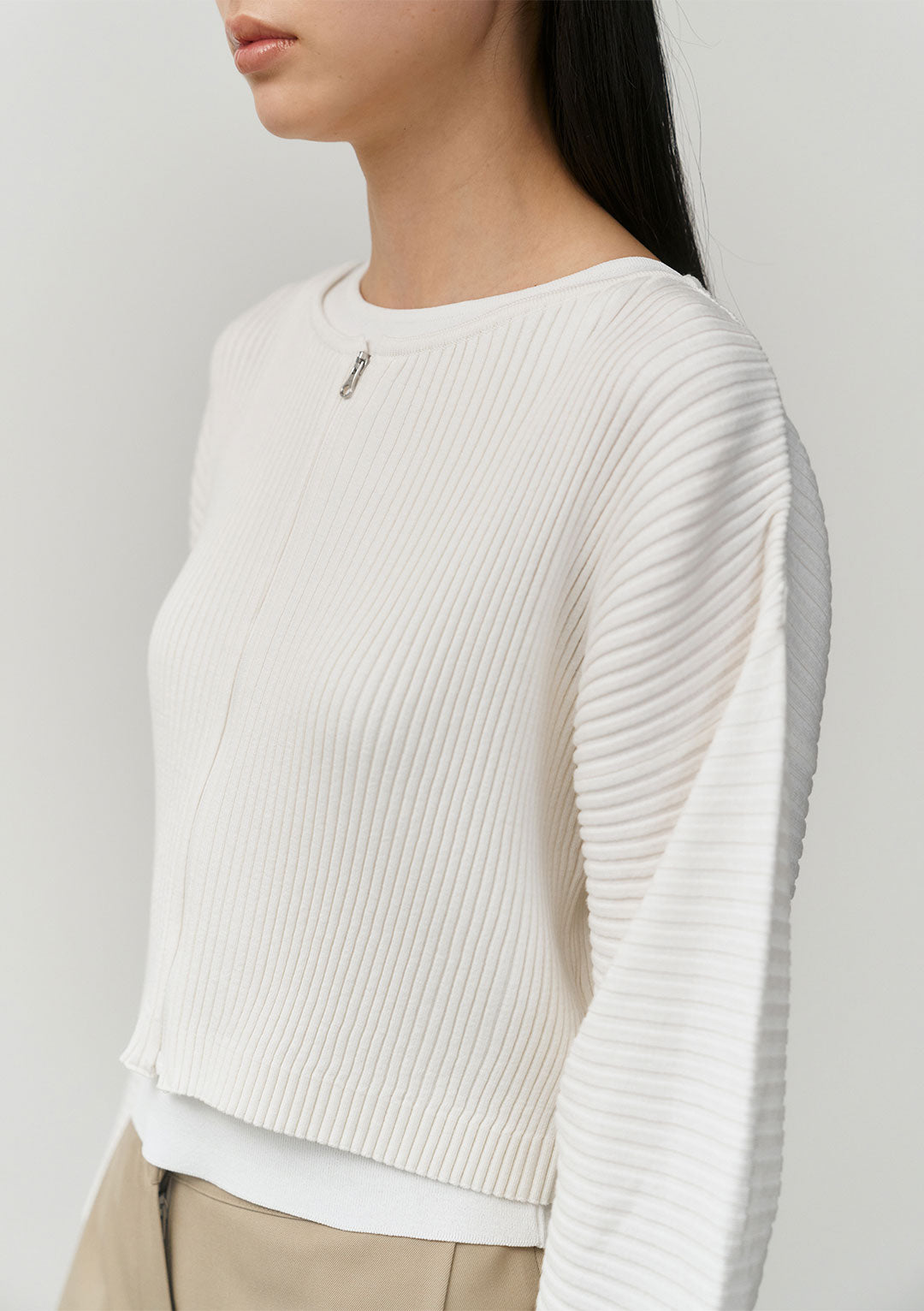 AMOMENTO RIBBED CROP ZIP-UP CARDIGAN