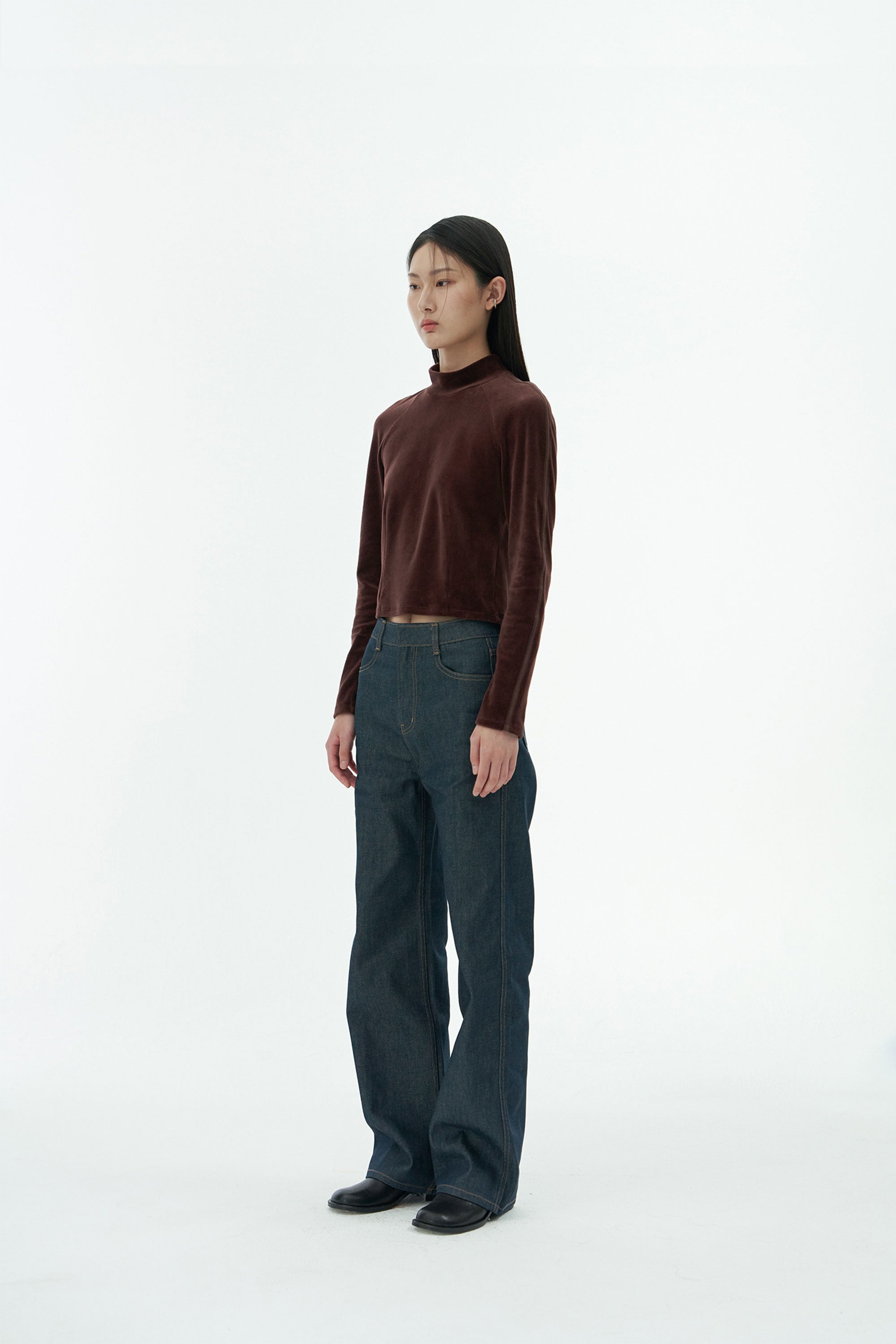 AMOMENTO Indigo Straight Denim | Denim | OEUVR – OEUVR