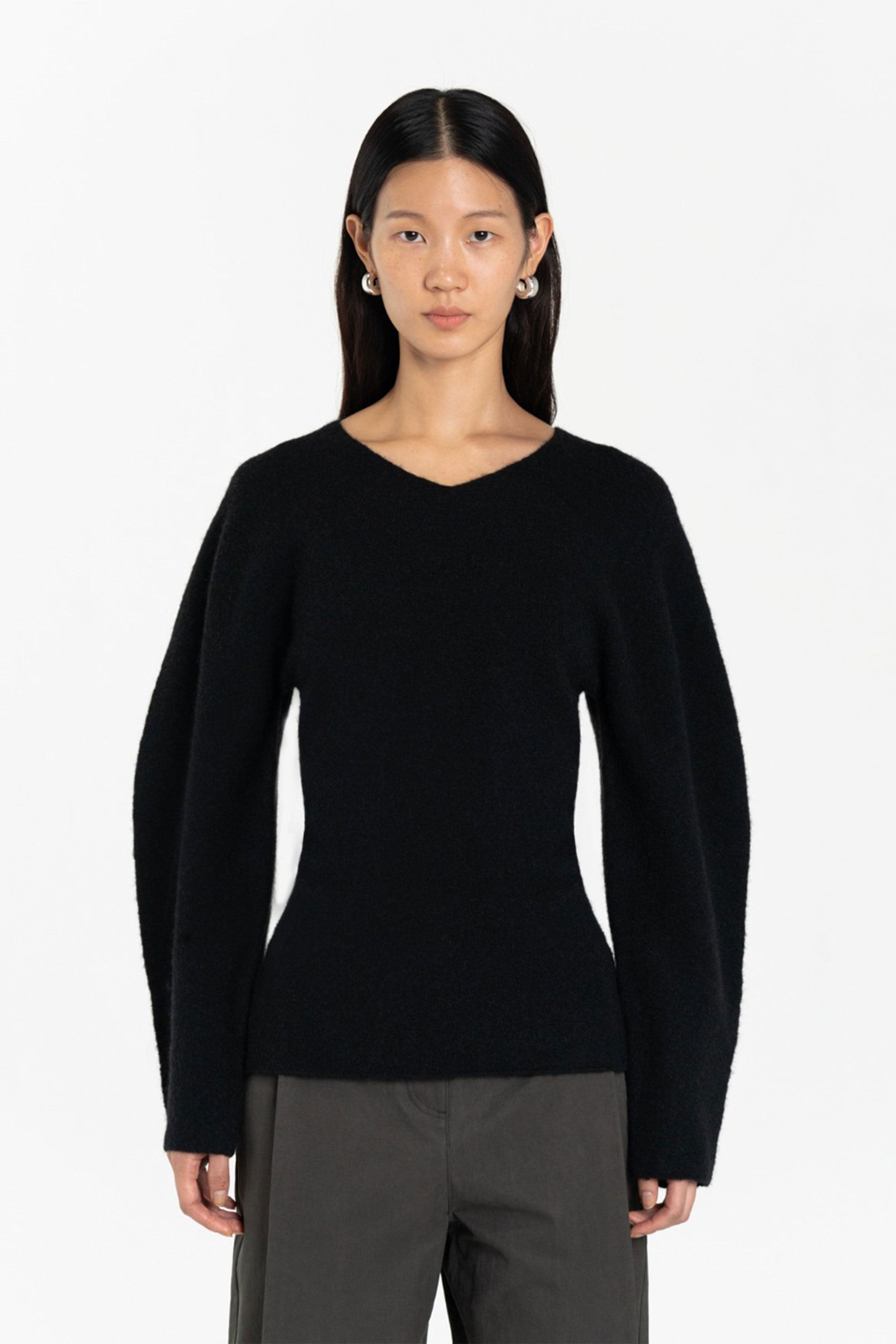 AMOMENTO HOURGLASS WHOLE GARMENT KNIT TOP [EXCLUSIVE]