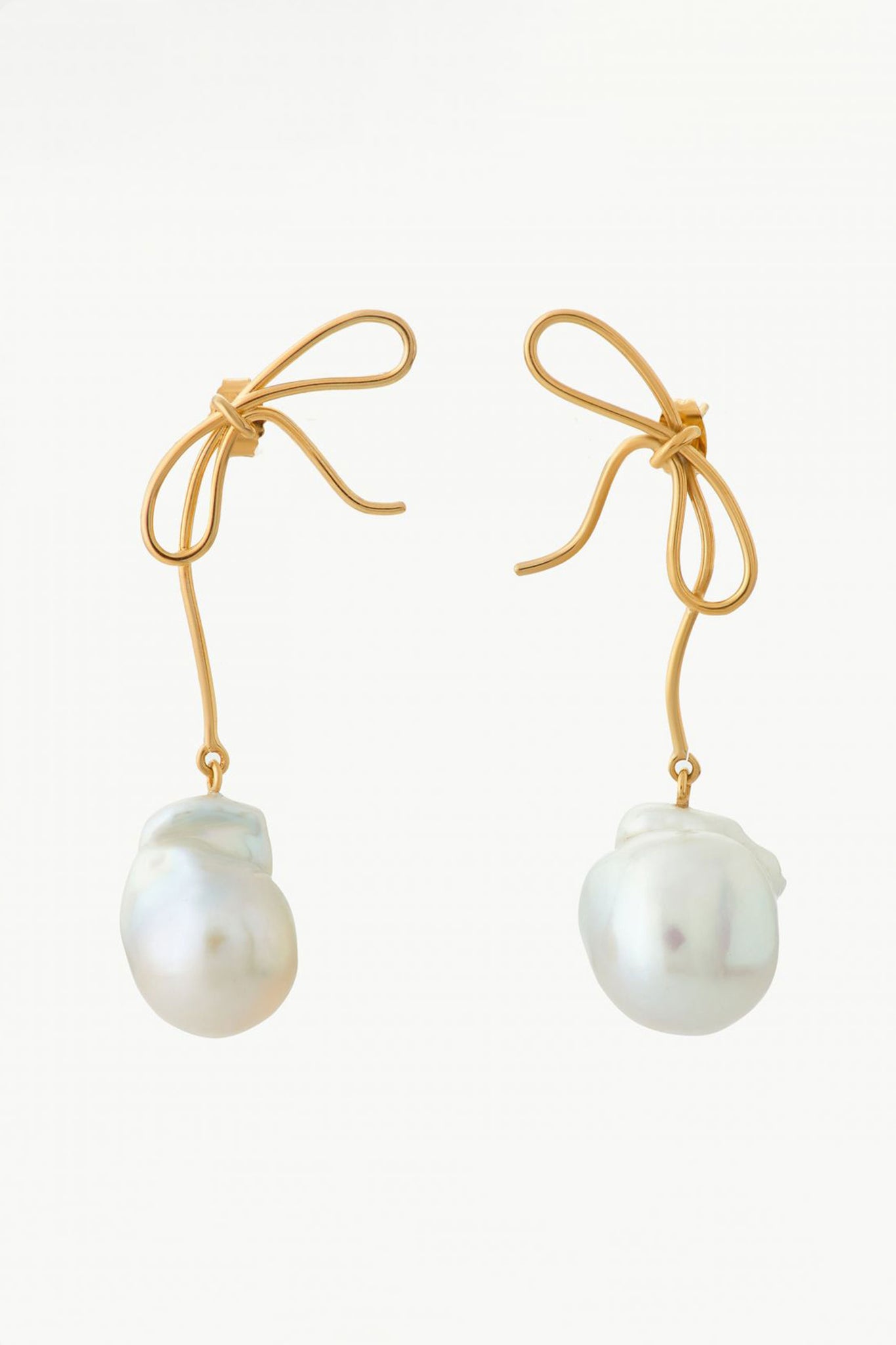 ORCHID22 PEARL BOW EARRINGS