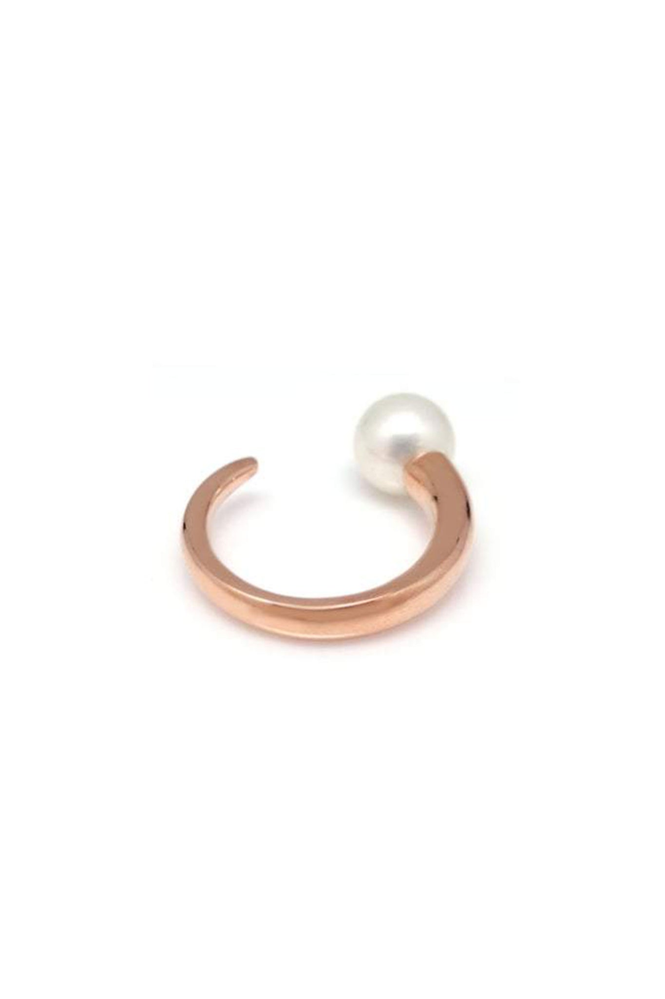 AVEC NEW YORK HORN PEARL KNUCKLE RING