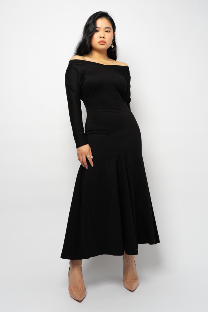 black long sleeve dress 