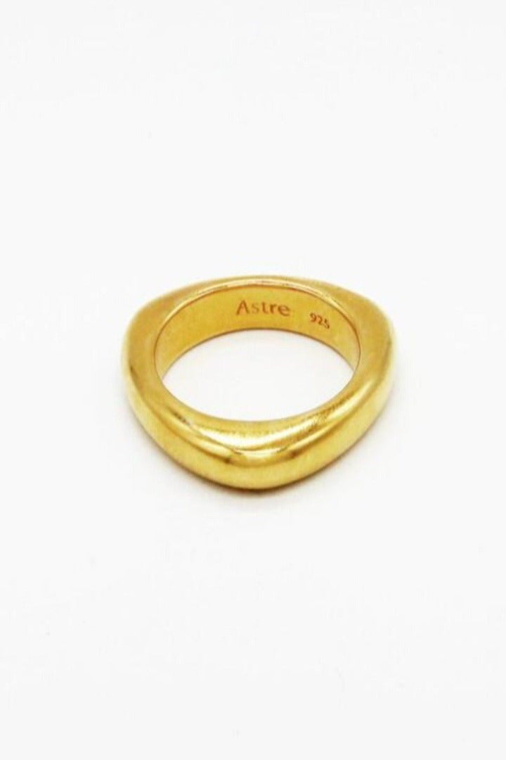 ASTRE TRIANGLE RING