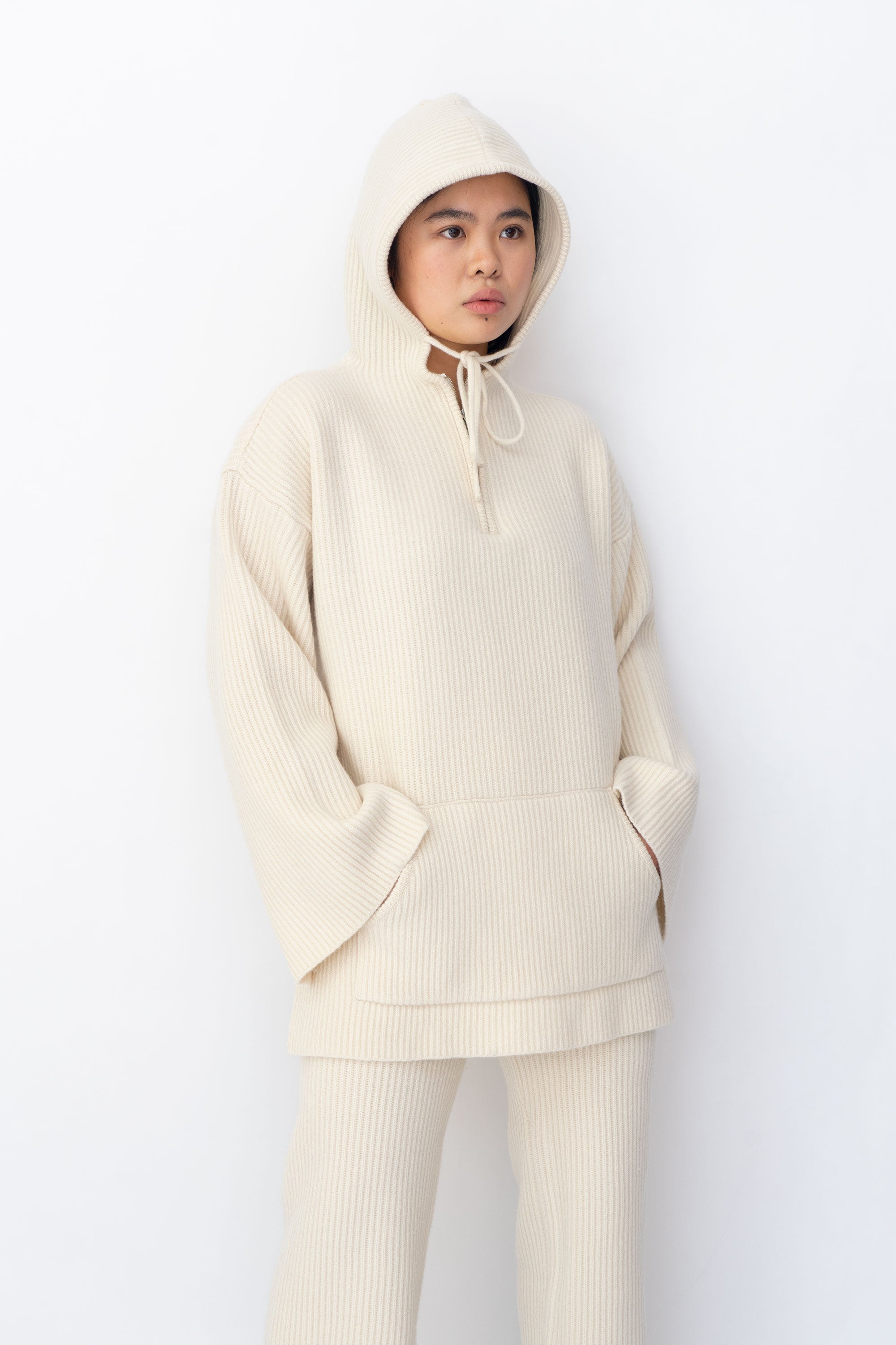 DRAE WHITE HOODED KNIT